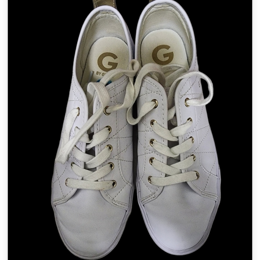 Preowned G By Guess White Sneakers - Picture 1 of 9